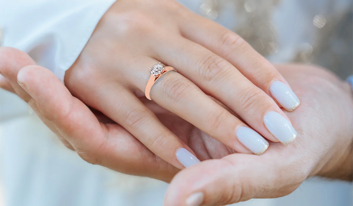 Best Finger to Wear Engagement Ring