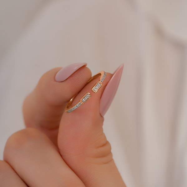 Minimalist Open-Top Lab Grown Diamond Ring