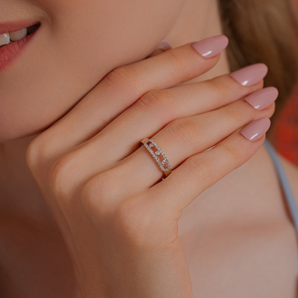 Elegant Halo Lab Grown Diamond Band