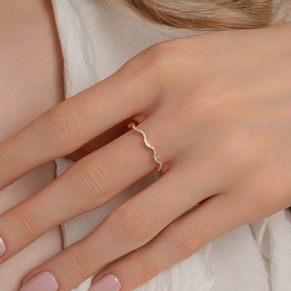 Lavish Wave Diamond Eternity Wedding Band