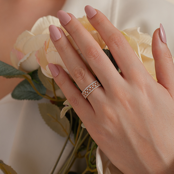Antique Round Diamond Cluster Ring For Her