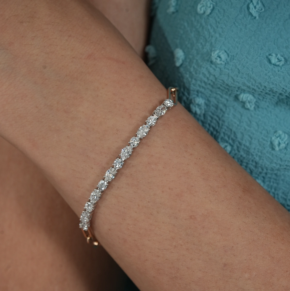 Oval & Round Lab Grown Diamond Loose Bracelet